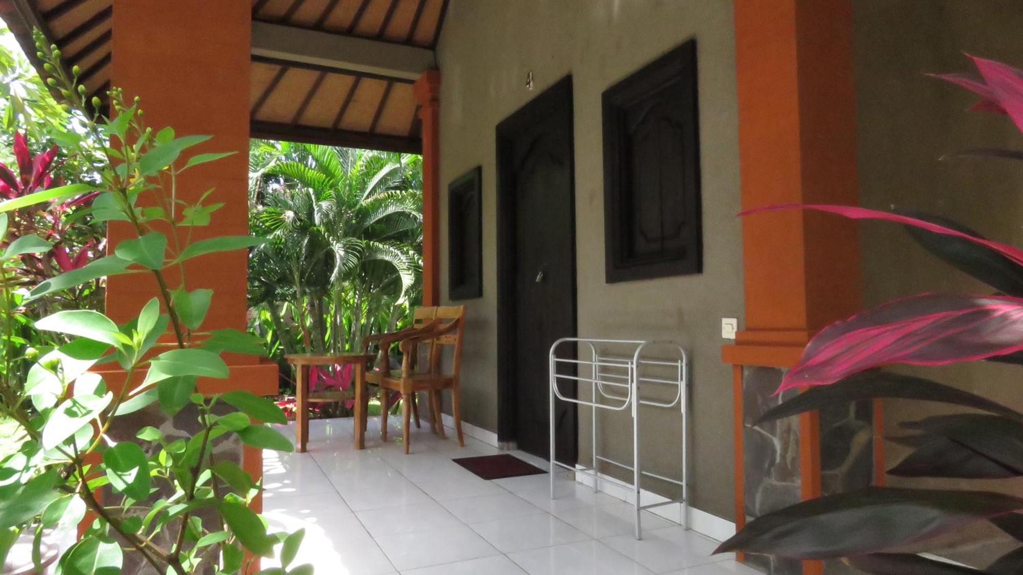 Suka Sari Cottages เปมูเตรัน ภายนอก รูปภาพ