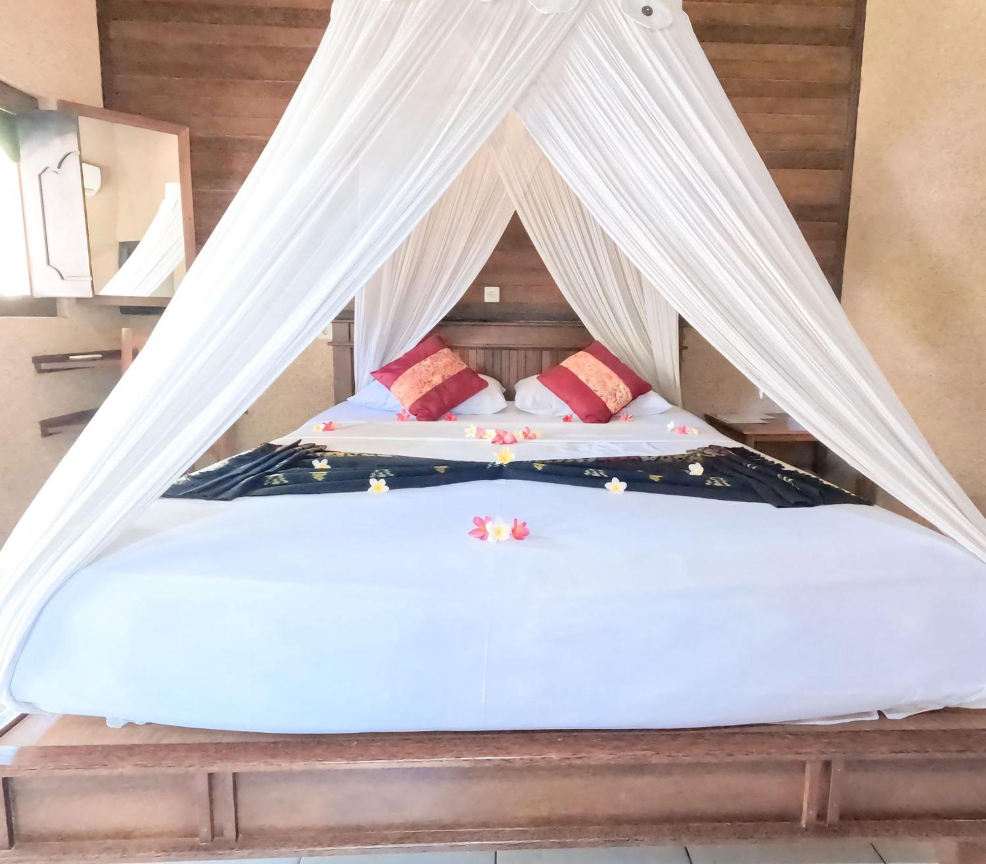 Suka Sari Cottages เปมูเตรัน ภายนอก รูปภาพ