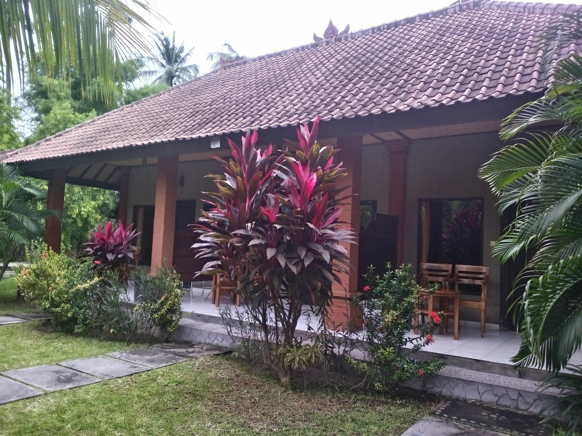 Suka Sari Cottages เปมูเตรัน ภายนอก รูปภาพ